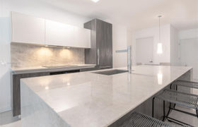 Real estate listing preview #5