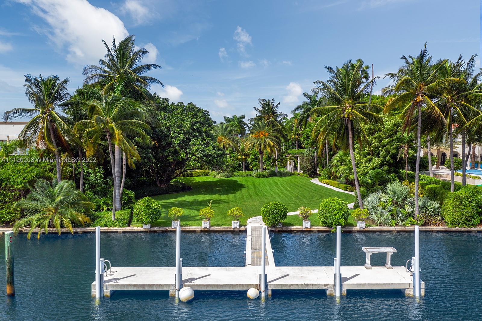 37 Indian Creek Island Rd, Indian Creek, FL 33154 Lisa Lajes Rosen, P.A.