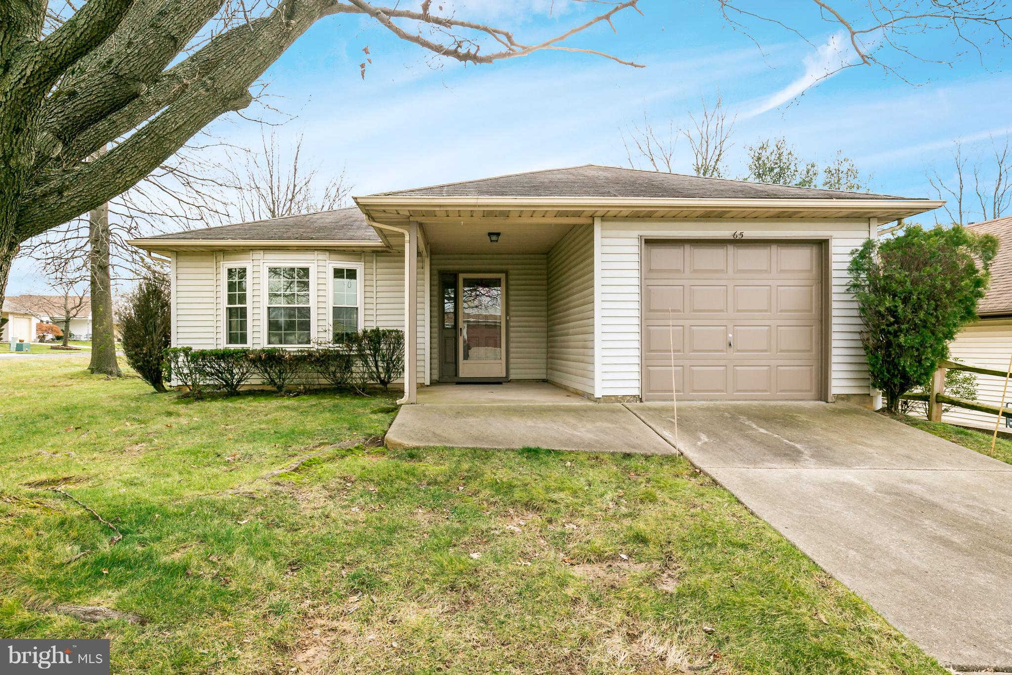 65 LAKE VIEW TER COLUMBUS, NJ 08022 is now new to the market!