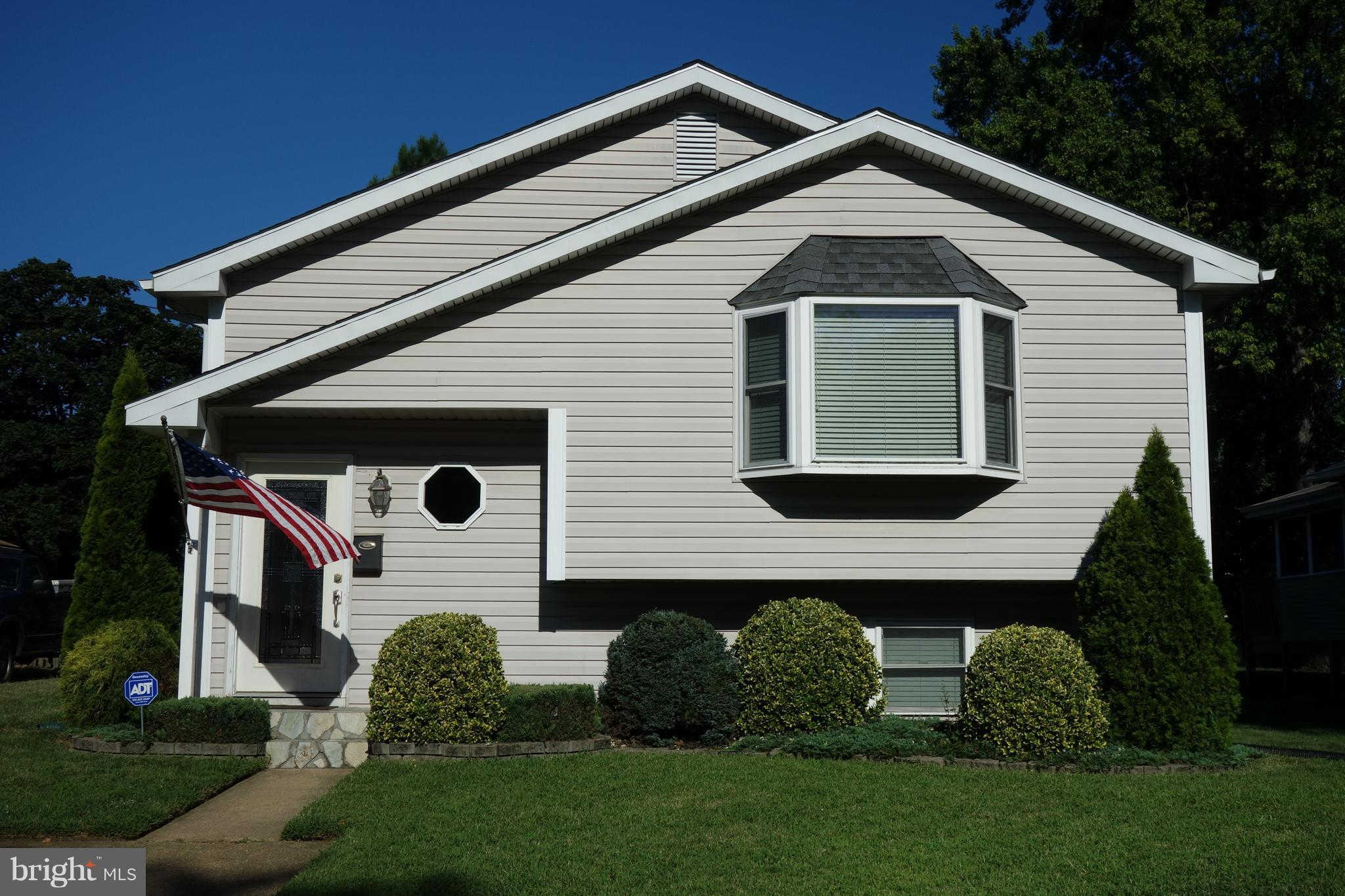 9 N Homeland Avenue, Annapolis, MD 21401 now has a new price of $439,900!