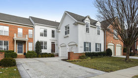 18420 Lanier Island Square, Leesburg, VA 20176