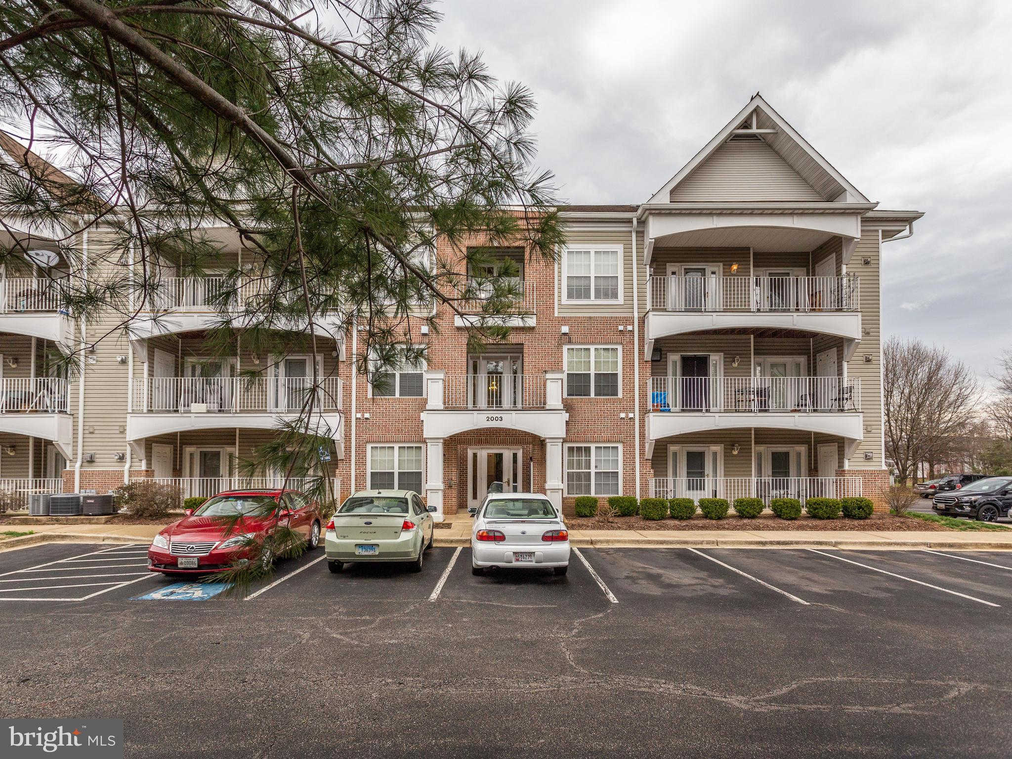 2003 Warners Terrace N #322, Annapolis, MD 21401 now has a new price of $255,000!