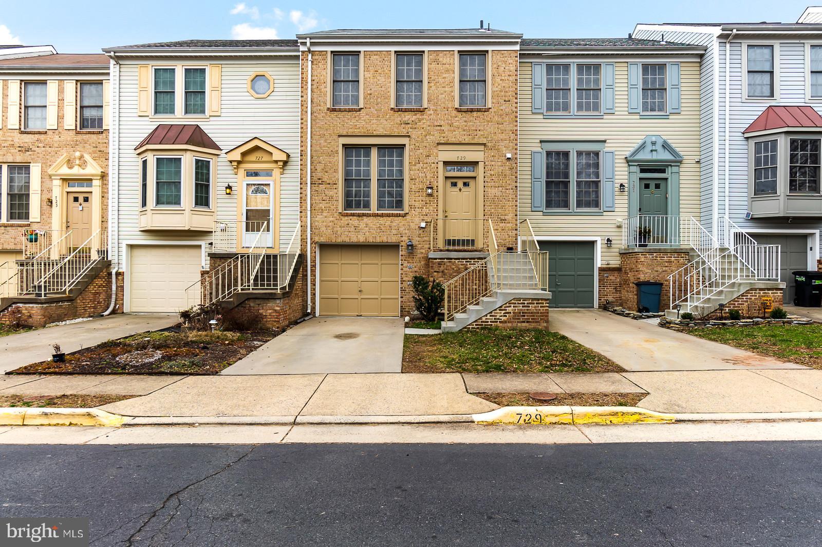 729 Herndon Woods Court, Herndon, VA 20170 is now new to the market