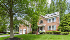 4 Woodfield Court, Princeton, NJ 08540