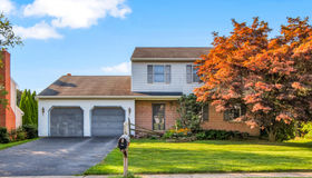 204 Knob Creek Lane, York, PA 17402