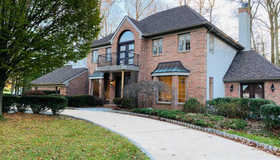 8 Keswick Drive, Voorhees, NJ 08043