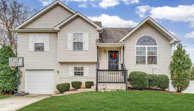 7 Poplar St, Sicklerville, NJ 08081