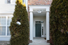 83 Swanton Mews #100, Gaithersburg, MD 20878