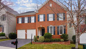 8306 Newby Bridge Drive, Lorton, VA 22079