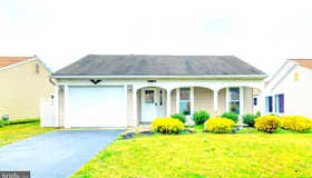 39 Stratford Road, Southampton, NJ 08088