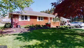 149 Bells Lake Road, Blackwood, NJ 08012