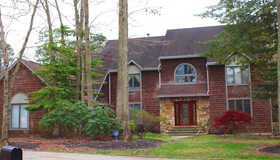 14 Winterberry Lane, Gibbsboro, NJ 08026