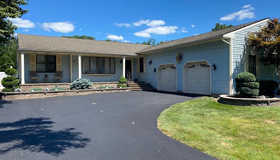 81 Plymouth Road, Sicklerville, NJ 08081