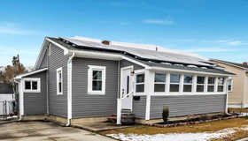 337 Jackson Avenue, Carneys Point, NJ 08069