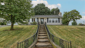 106 Hillcrest Drive, New Cumberland, PA 17070