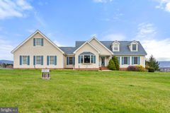 158 Manor Hill Drive, Toms Brook, VA 22660