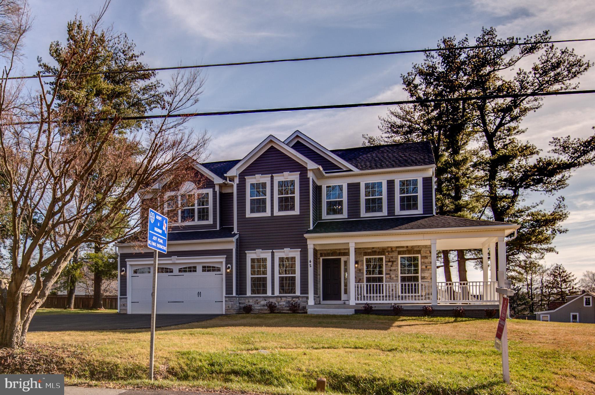 42 Berlin Tpke, Lovettsville, VA 20180 is now new to the market