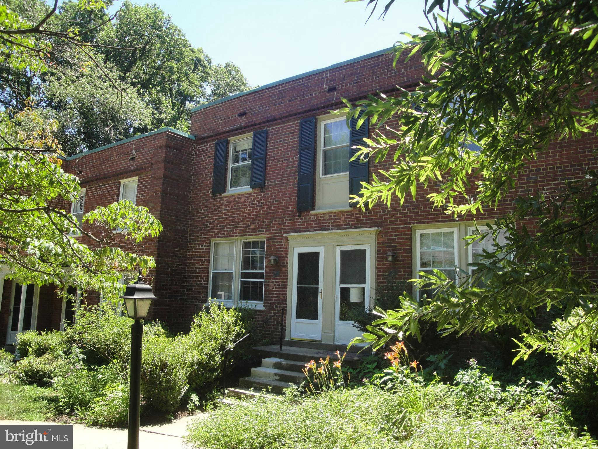 Video Tour - ARLINGTON, VA 22204 Real Estate - For Sale