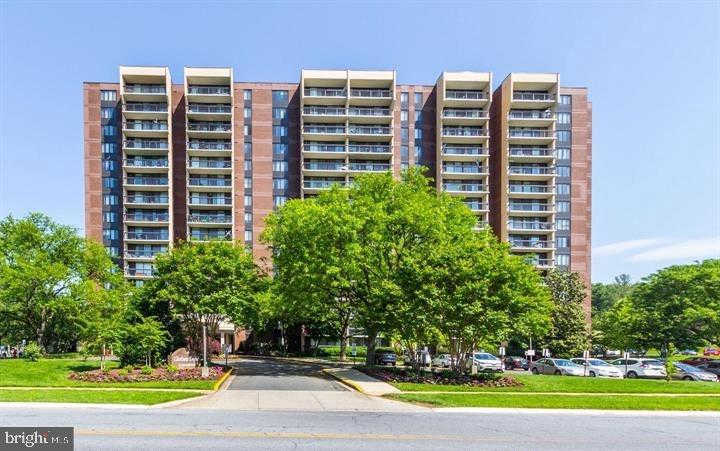 7401 Westlake Terrace #805, Bethesda, MD 20817 is now new to the market!
