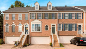 141 Roland Court sw, Vienna, VA 22180