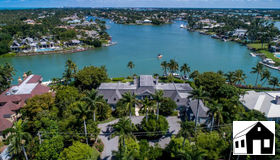 575 Admiralty Parade, Naples, FL 34102