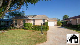 250 Lanchester CT #35, Naples, FL 34112