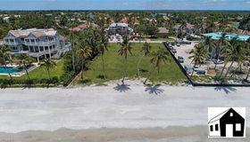 4100 Gordon Dr, Naples, FL 34102