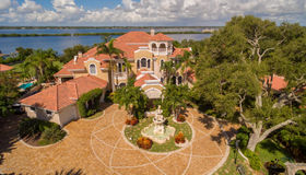 4645 S Tropical Trail, Merritt Island, FL 32952