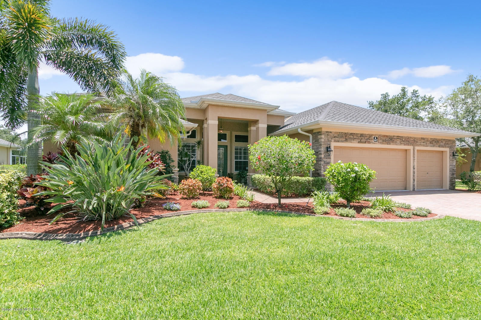 Video Tour 4687 Merlot Drive, Rockledge, FL 32955 Deborah Tomczak