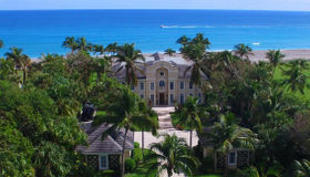 211 S Beach Road, Hobe Sound, FL 33455