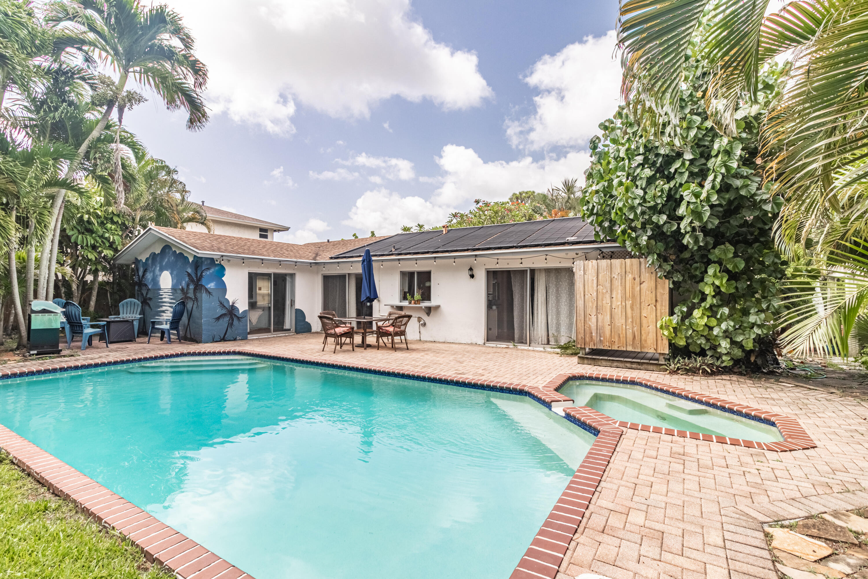 3977 nw 7th Court, Delray Beach, FL 33445 The Schoonover Smith Group