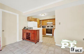 Real estate listing preview #35