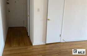 Real estate listing preview #13