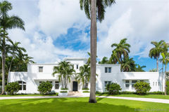 2830 Sunset Dr, Miami Beach, FL 33140