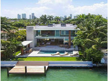 709 E Dilido Dr, Miami Beach, FL 33139