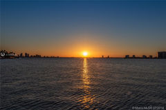 6360 N Bay Rd, Miami Beach, FL 33141