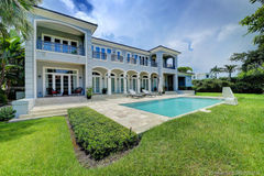 5423 North Bay Road, Miami Beach, FL 33140