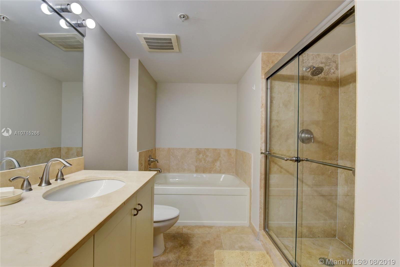 Real estate listing preview #15