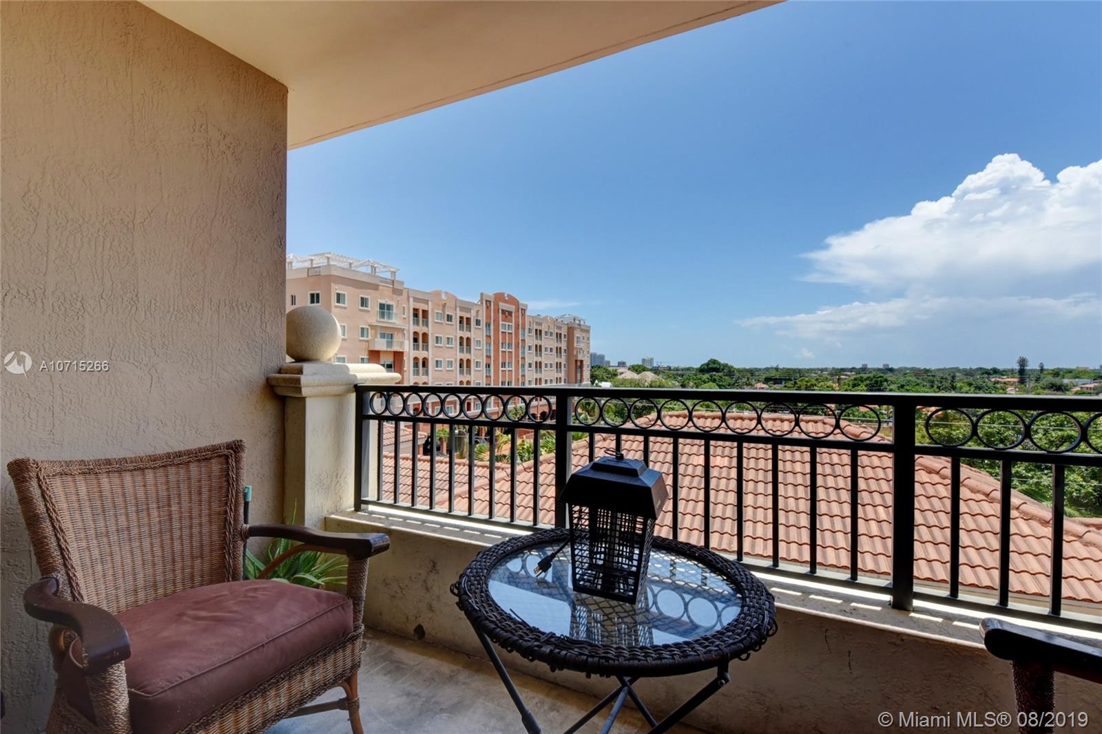 Real estate listing preview #17