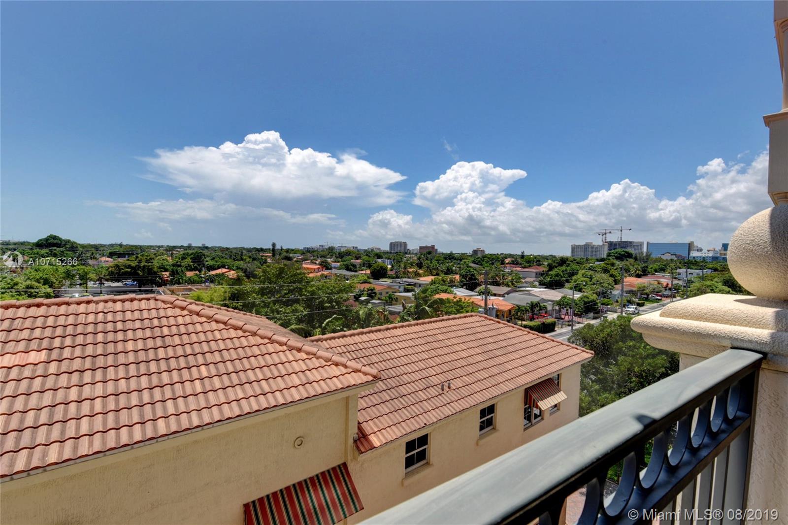 Real estate listing preview #19