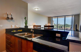 Real estate listing preview #7