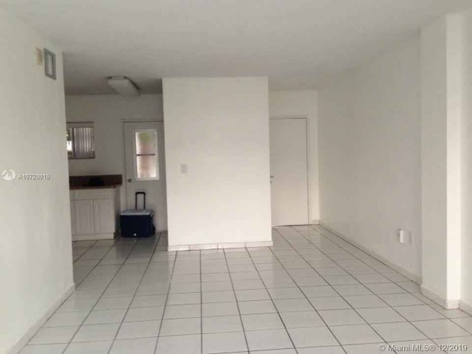 Real estate listing preview #3