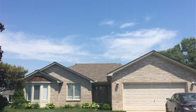 54834 Pimenta Dr., Macomb twp, MI 48042