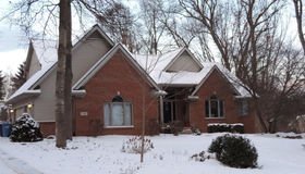 7787 Winfield Dr, Brighton, MI 48116