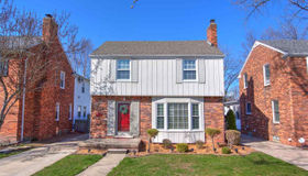 1540 Hollywood, Grosse Pointe Woods, MI 48236
