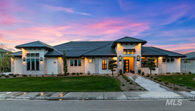 2102 W Three Lakes Dr, Meridian, ID 83646-6458