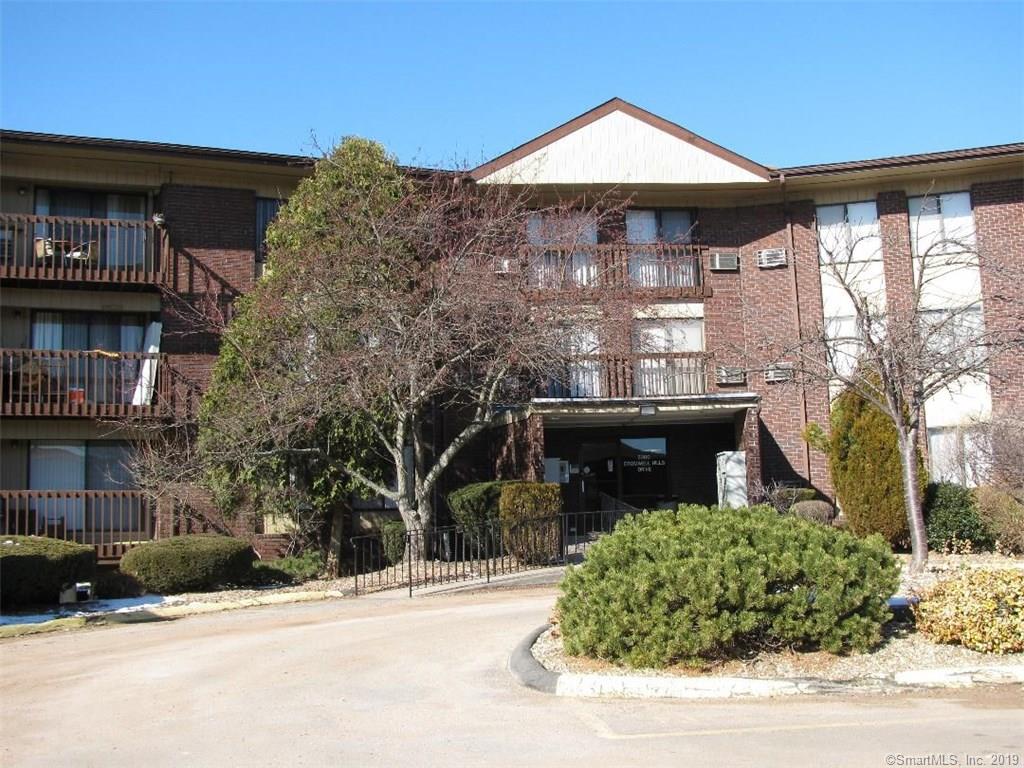 2223 Cromwell Hills Dr 2223, Cromwell, CT 06416 Countryside Realty
