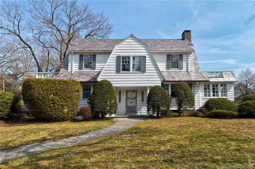 71 Alston Avenue, New Haven, CT 06515 now has a new price of $510,000!