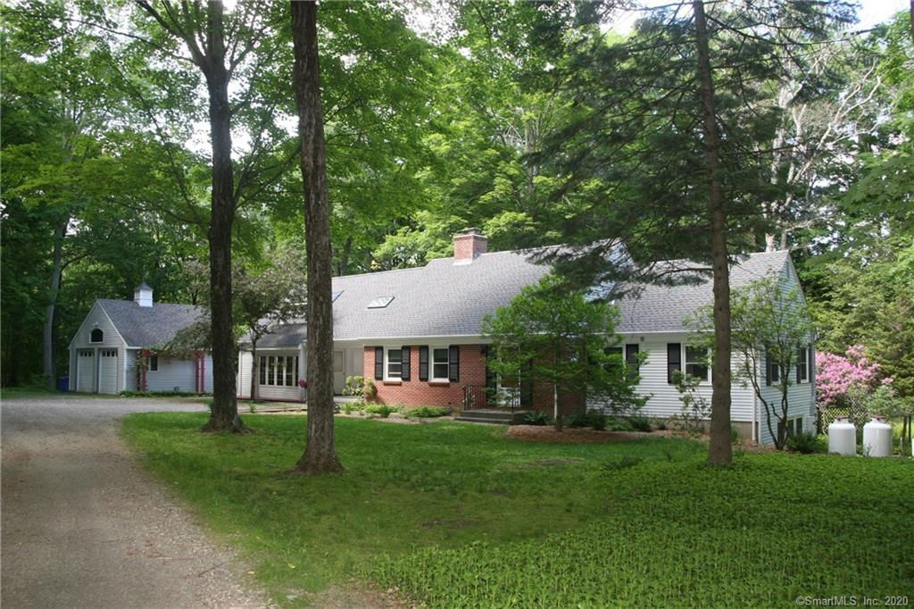127 Dog Lane, Mansfield, CT 06268 is now new to the market! Ferrigno