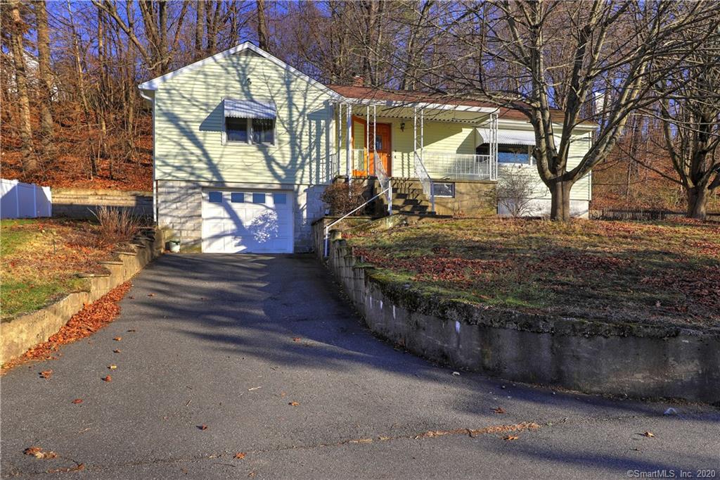 5 Dobek Terrace, Derby, CT 06418 Toni Tice
